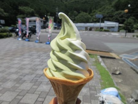 24.大内山ソフトクリームの写真