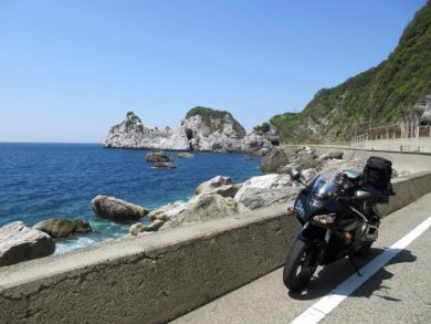 白崎海洋公園周辺の道沿い
