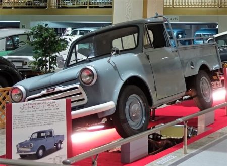 ダットサン トラックの写真
