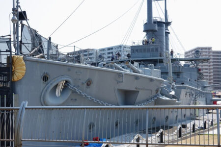 実はイギリスで造られた戦艦三笠の写真